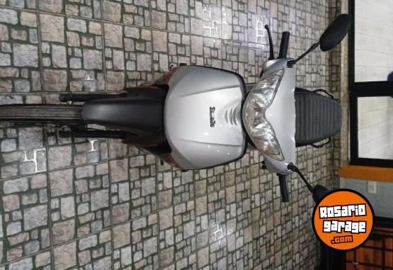 Motos - Zanella Zb 110 2025 Nafta 10100Km - En Venta