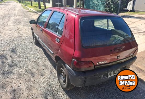 Autos - Renault Clio diesel 98 1998 Diesel 165000Km - En Venta