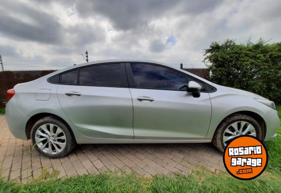 Autos - Chevrolet Cruze 2017 Nafta 86000Km - En Venta