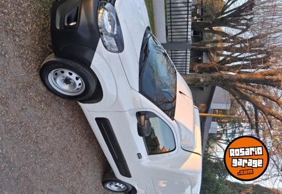 Autos - Fiat Fiorino 2025 Nafta 20000Km - En Venta