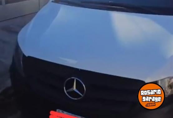 Camionetas - Mercedes Benz Vito 2015 Diesel 215000Km - En Venta
