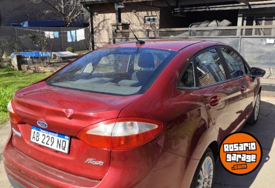 Autos - Ford Fiesta KD SE Plus 2017 Nafta 70000Km - En Venta