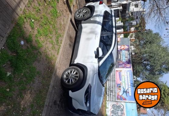 Autos - Toyota COROLLA CR0SS XLI 2021 Nafta 90000Km - En Venta