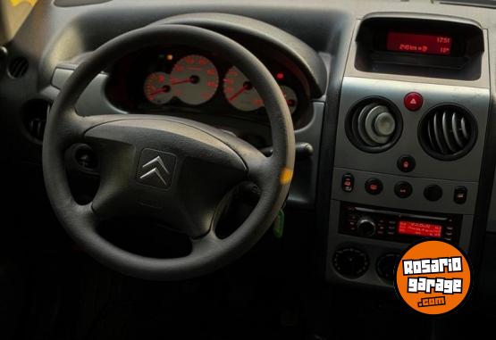 Utilitarios - Citroen berlingo 2011 Nafta 134000Km - En Venta