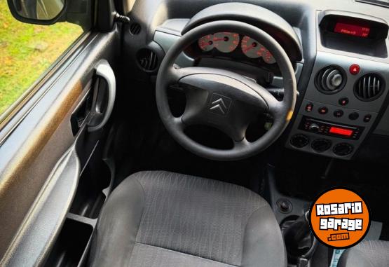 Utilitarios - Citroen berlingo 2011 Nafta 134000Km - En Venta