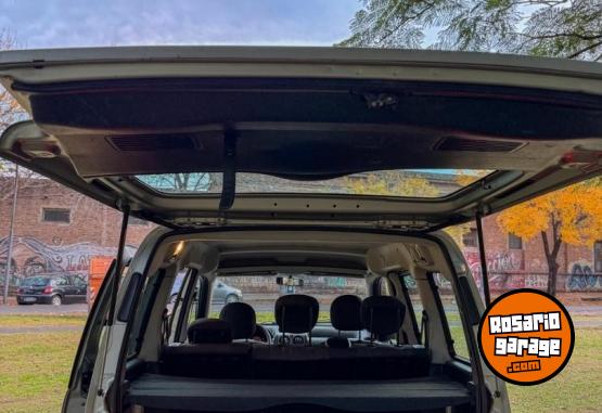 Utilitarios - Citroen berlingo 2011 Nafta 134000Km - En Venta