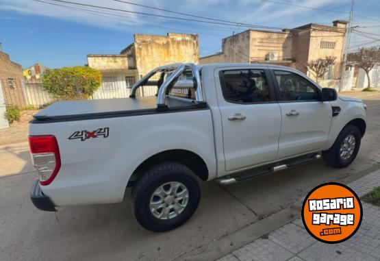 Camionetas - Ford Ranger 2017 Diesel 198000Km - En Venta