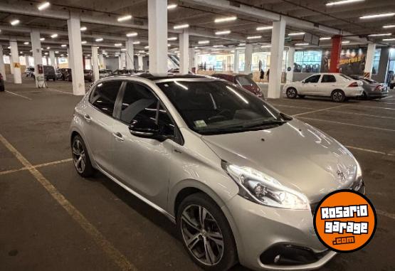 Autos - Peugeot 208 GT 2017 Nafta 85000Km - En Venta
