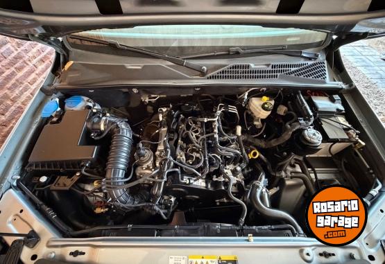 Camionetas - Volkswagen Amarok 2023 Diesel 119000Km - En Venta