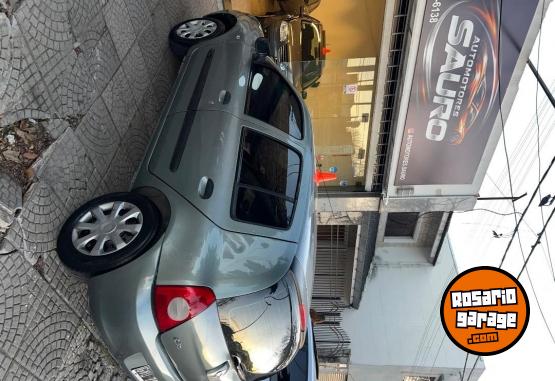 Autos - Renault Clio 2008 Nafta 152000Km - En Venta