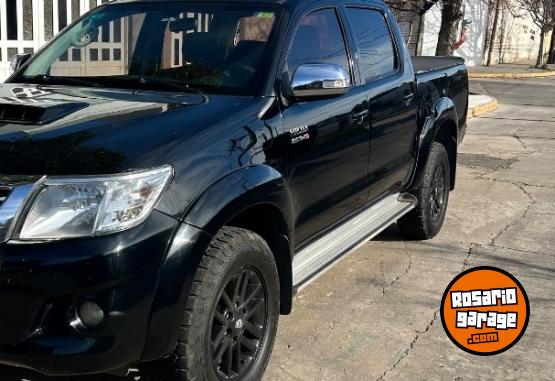 Camionetas - Toyota Hilux 2015 Diesel 165000Km - En Venta