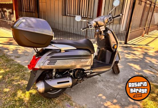 Motos - Kymco Like 125 2025 Nafta 700Km - En Venta