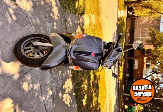 Motos - Kymco Like 125 2025 Nafta 700Km - En Venta