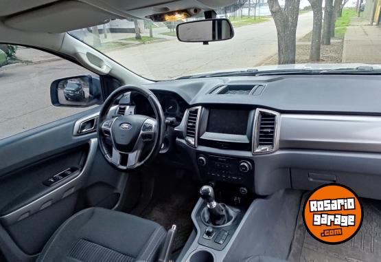 Camionetas - Ford RANGER XLT 4X4 2019 Diesel 110000Km - En Venta