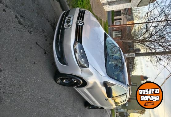 Autos - Volkswagen Suran Conforline 2010 GNC 293000Km - En Venta