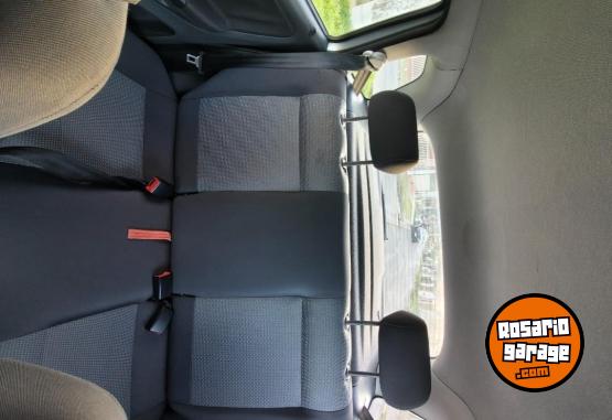 Autos - Volkswagen Suran Conforline 2010 GNC 293000Km - En Venta