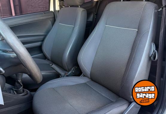 Utilitarios - Volkswagen Saveiro Highline 2017 Nafta 134000Km - En Venta