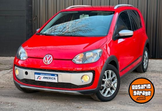 Autos - Volkswagen Up Cross 2017 Nafta 44850Km - En Venta