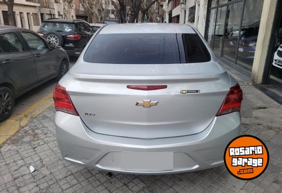Autos - Chevrolet Onix Plus 1.4 2020 GNC 120000Km - En Venta