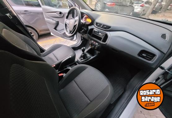 Autos - Chevrolet Onix Plus 1.4 2020 GNC 120000Km - En Venta