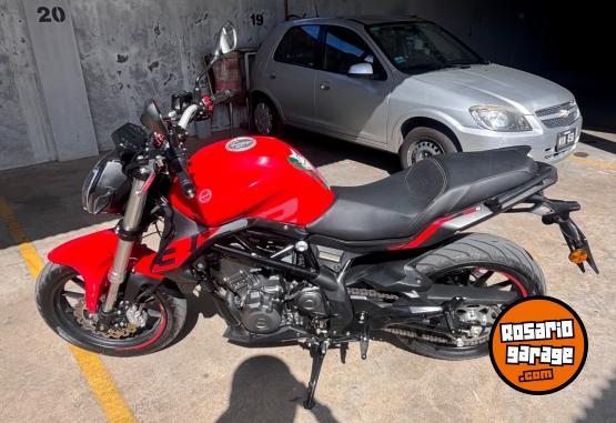 Motos - Benelli 302 2022 Nafta 10500Km - En Venta