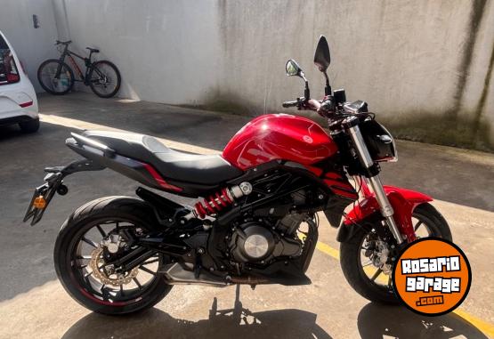 Motos - Benelli 302 2022 Nafta 10500Km - En Venta