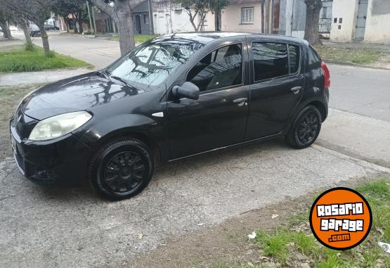 Autos - Renault Sandero 2011 GNC 160000Km - En Venta