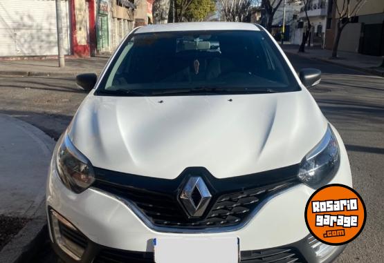 Autos - Renault Capture 2019 Nafta 75500Km - En Venta