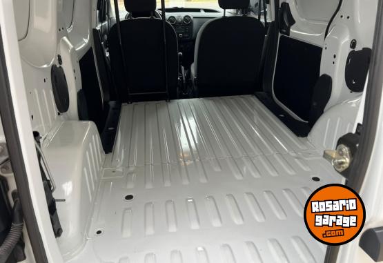 Utilitarios - Renault KANGOO EXPRESS CONFORT 2022 Nafta 65606Km - En Venta