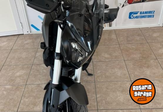 Motos - Bajaj DOMINAR 2025 Nafta 3700Km - En Venta