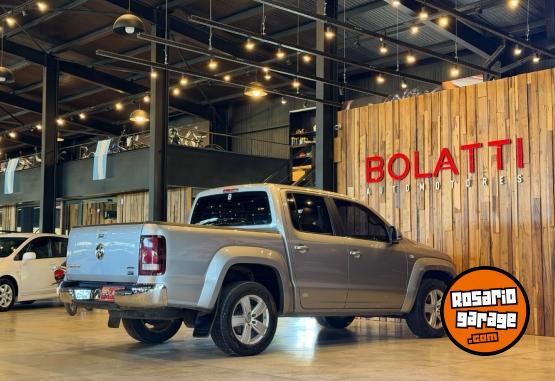 Camionetas - Volkswagen Amarok 2.0Tdi 4X4 Dc High 2022 Diesel 97000Km - En Venta