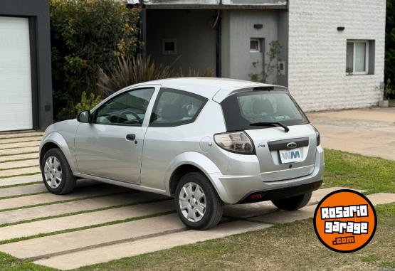 Autos - Ford Ka viral Plus 2013 Nafta 100000Km - En Venta