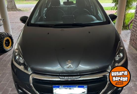 Autos - Peugeot 208 2018 Nafta 85000Km - En Venta