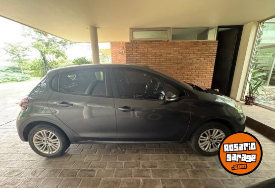 Autos - Peugeot 208 2018 Nafta 85000Km - En Venta
