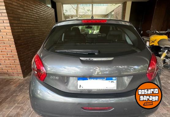 Autos - Peugeot 208 2018 Nafta 85000Km - En Venta
