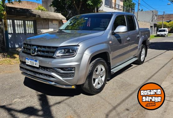 Camionetas - Volkswagen AMAROK HIGHLINE 4X4 2023 Diesel 38000Km - En Venta