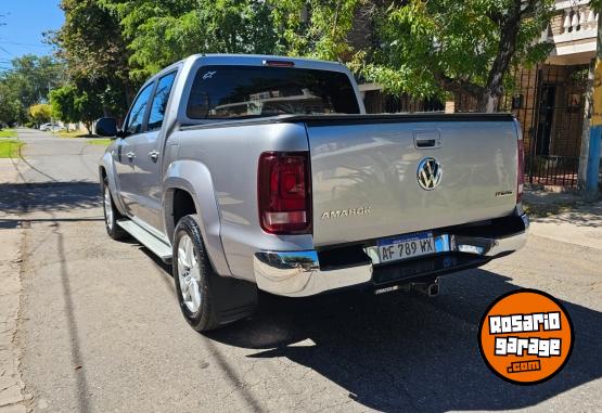 Camionetas - Volkswagen AMAROK HIGHLINE 4X4 2023 Diesel 38000Km - En Venta