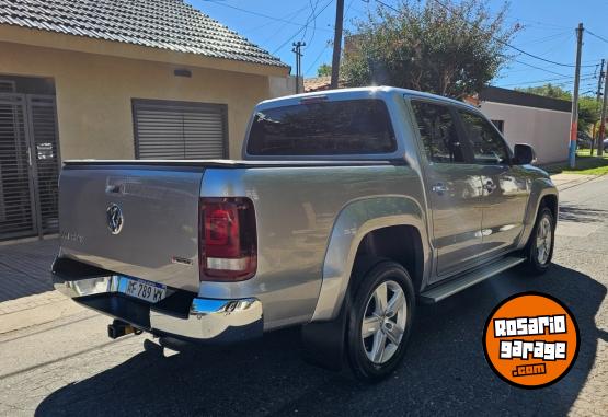Camionetas - Volkswagen AMAROK HIGHLINE 4X4 2023 Diesel 38000Km - En Venta