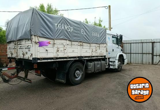 Camiones y Grúas - CAMION CON CARROCERIA MERCEDES BENZ 1634 - En Venta