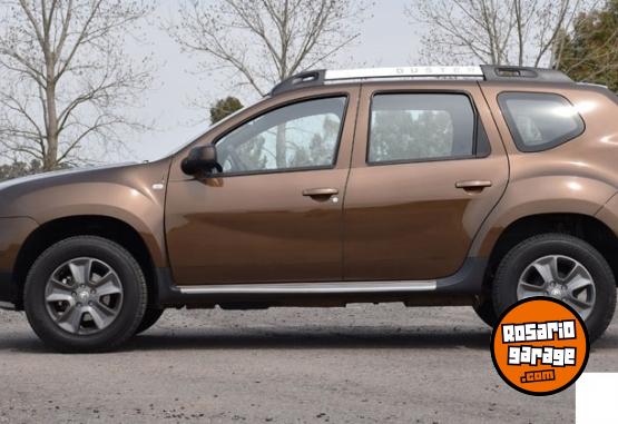 Autos - Renault DUSTER 4X4 2017 Nafta 80000Km - En Venta