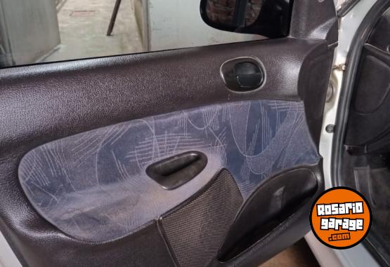 Autos - Peugeot 206 2005 Diesel 190000Km - En Venta