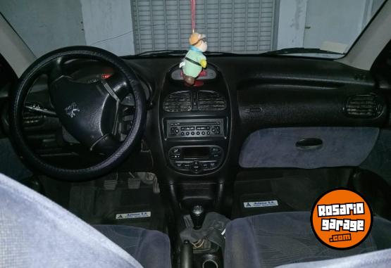 Autos - Peugeot 206 2005 Diesel 190000Km - En Venta
