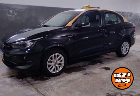 Autos - Fiat Taxi Cronos 2020 GNC 190000Km - En Venta