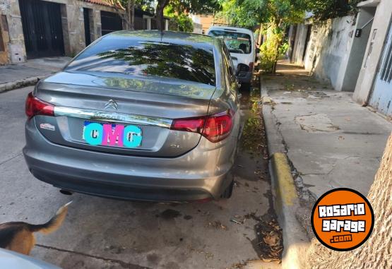 Autos - Citroen C4 Lounge 2018 Diesel 116000Km - En Venta