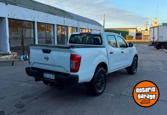 Camionetas - Nissan Frontier 2023 Diesel 85000Km - En Venta