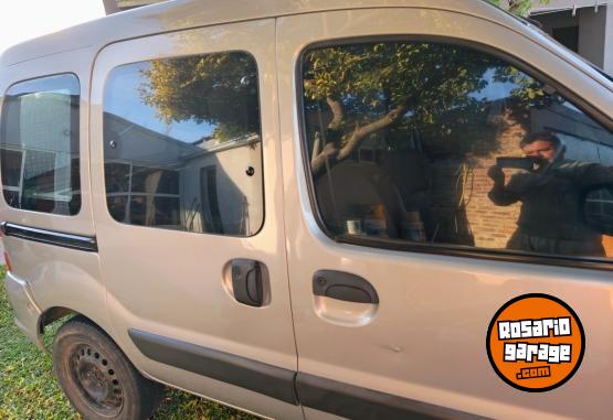 Utilitarios - Renault KANGOO 2009 Diesel 158000Km - En Venta