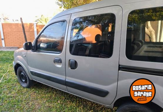Utilitarios - Renault KANGOO 2009 Diesel 158000Km - En Venta