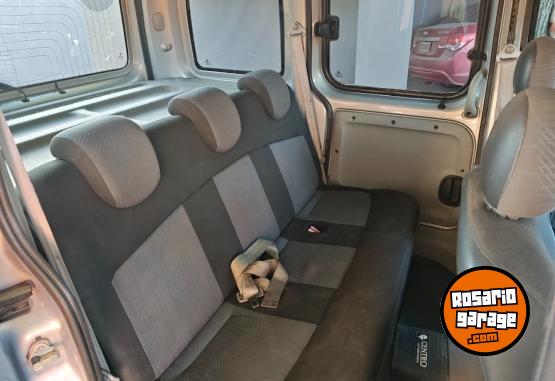 Utilitarios - Renault KANGOO 2009 Diesel 158000Km - En Venta