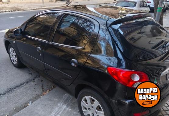 Autos - Peugeot 207 2011 Nafta 150000Km - En Venta