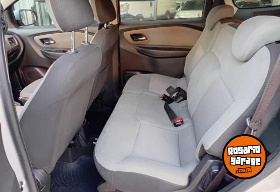 Autos - Chevrolet Spin ltz 7 asientos 2017 Nafta 130000Km - En Venta